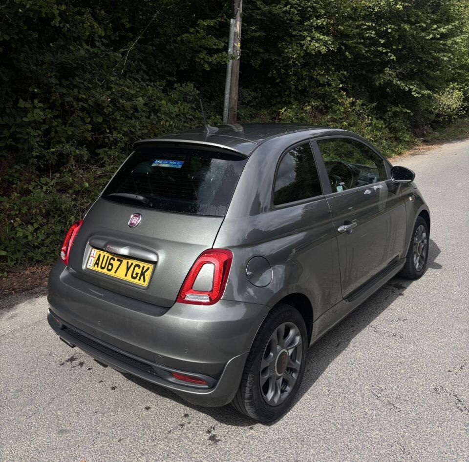 2017 Fiat 500 S, photo 4