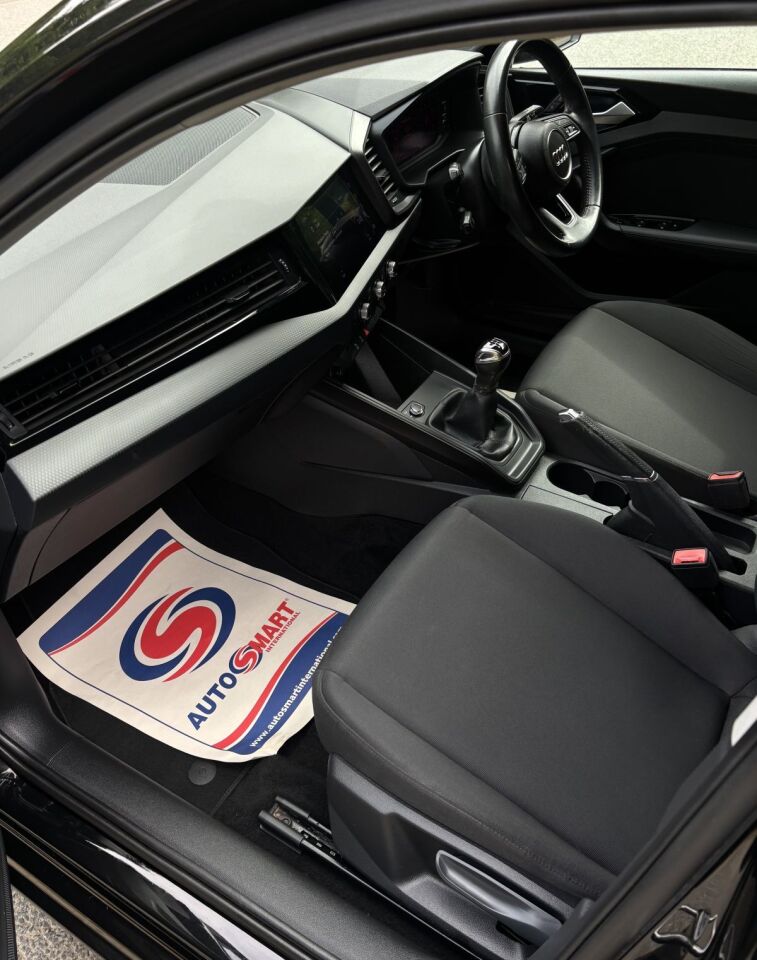 2018 Audi A1 Sportback 30 TFSI SE, photo 5