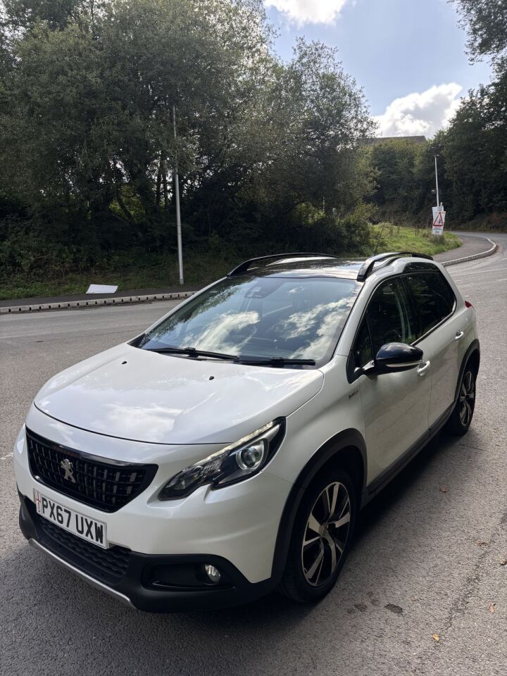 2017 Peugeot 2008 GT Line Blue HDi, photo 2