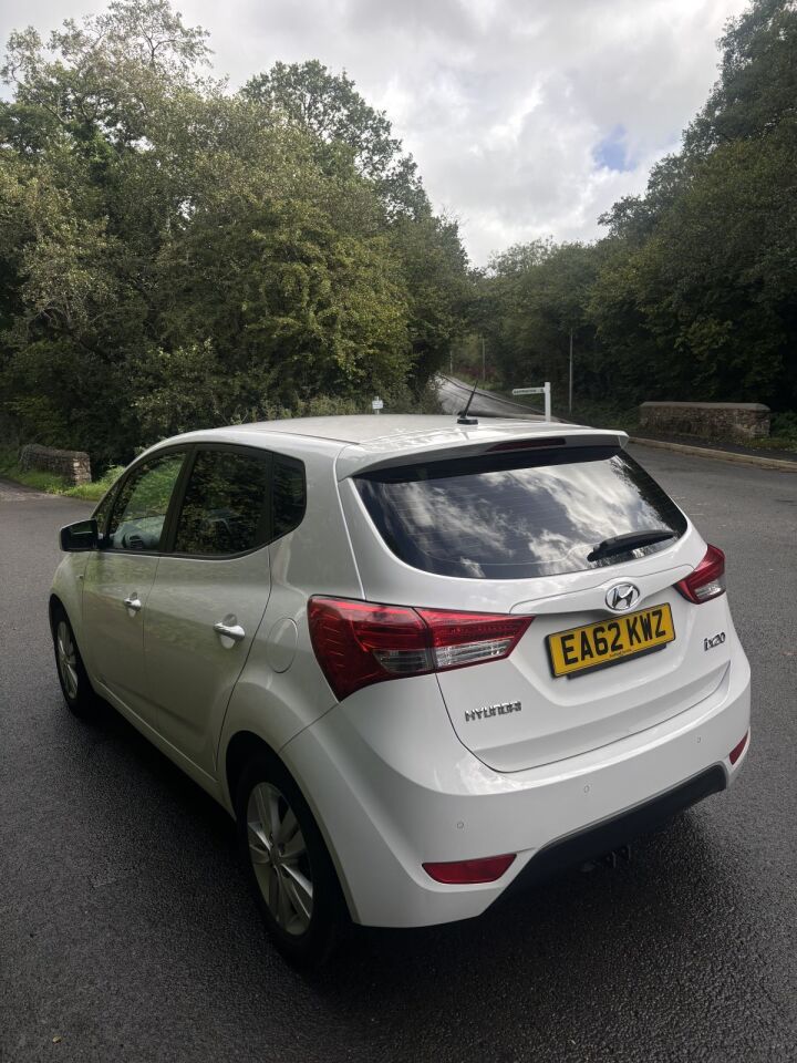 2012 Hyundai ix20 Active Auto, photo 3