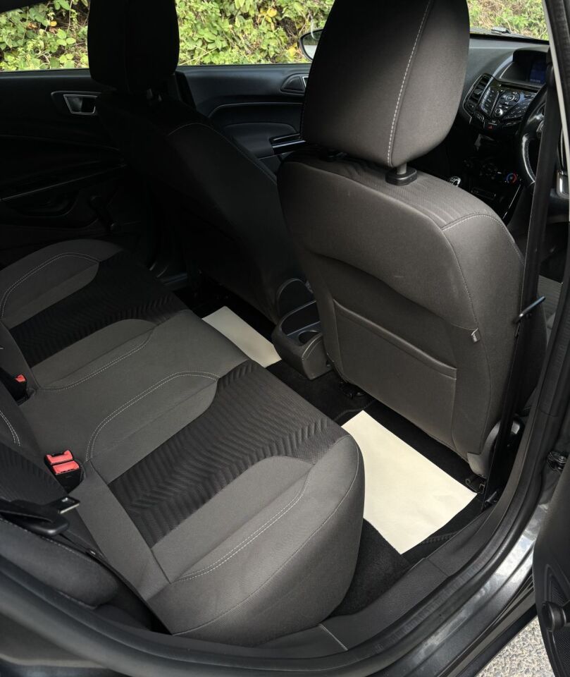 2017 Ford Fiesta Zetec T, photo 5
